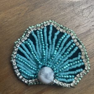 Broche collection perles d’été turquoise