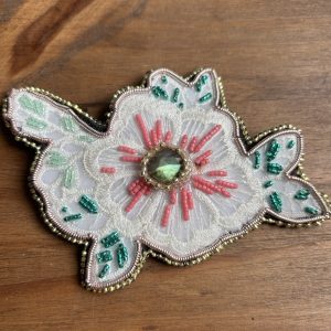 Broche collection Dentelle minérale Labradorite