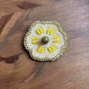 Broche collection Dentelle minérale Jaspe abeille